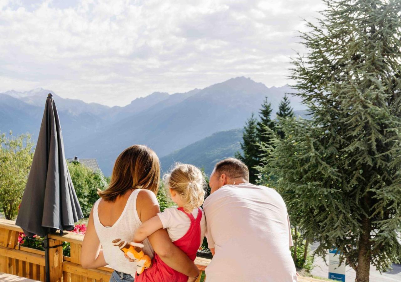 Village Vacances Atc Routes Du Monde Saint-François-Longchamp Dış mekan fotoğraf